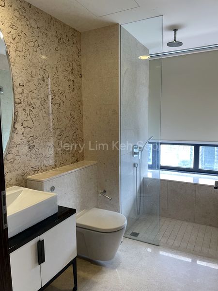 1 Bed Condo for Rent in  368 Thomson - Image 4